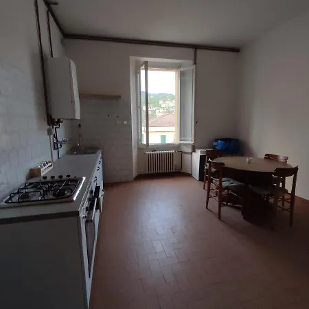 招待所 Airbnb Porretta *